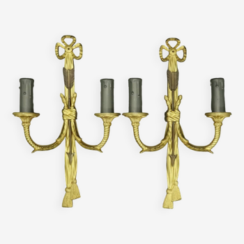 Large pair of sconces, knot and arrow, Louis XVI style - bronze