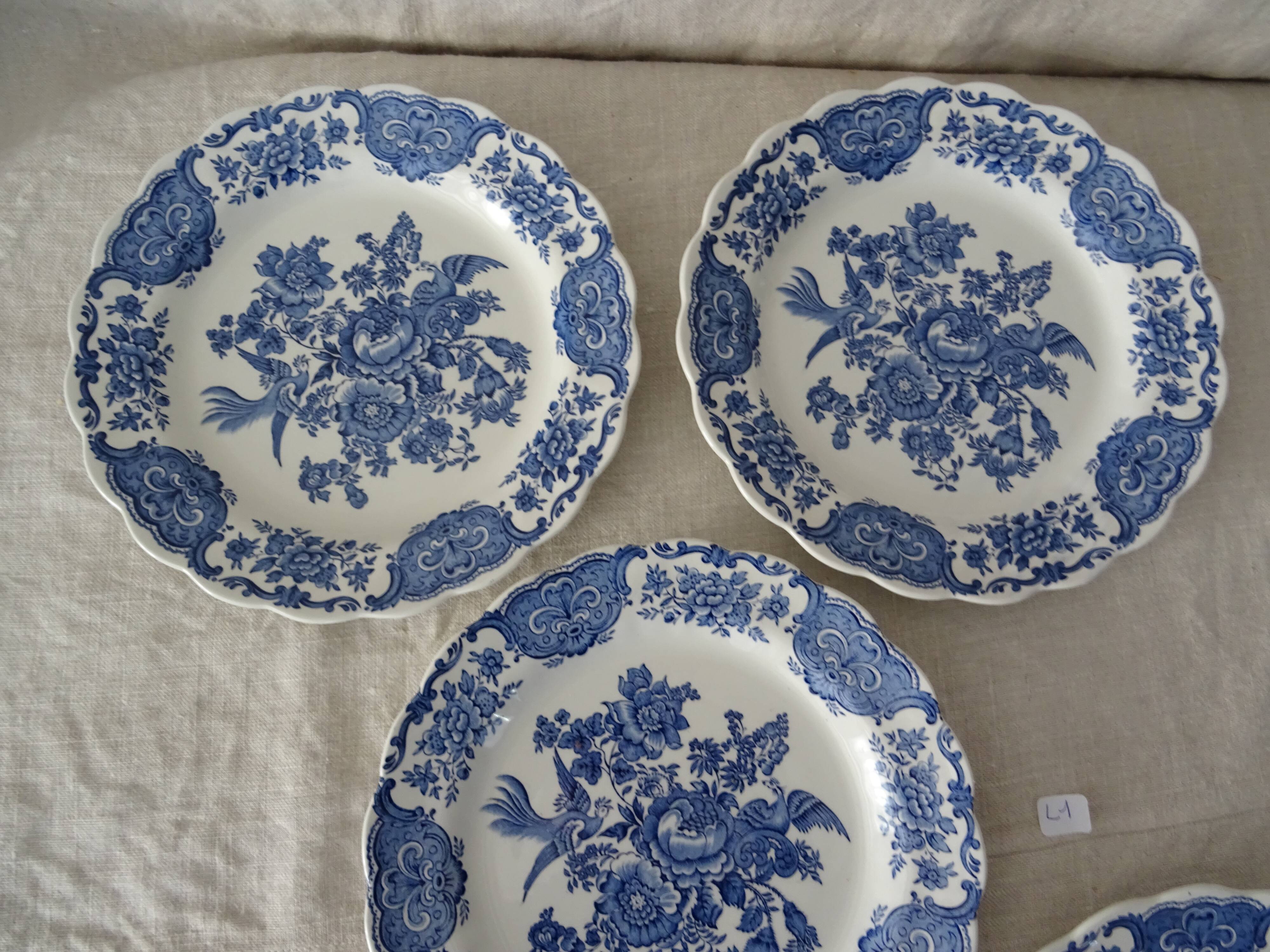5 Flat plates Ridgway Staffordshire Windsor blue bird flower