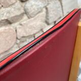Chaise skaï rouge années 60