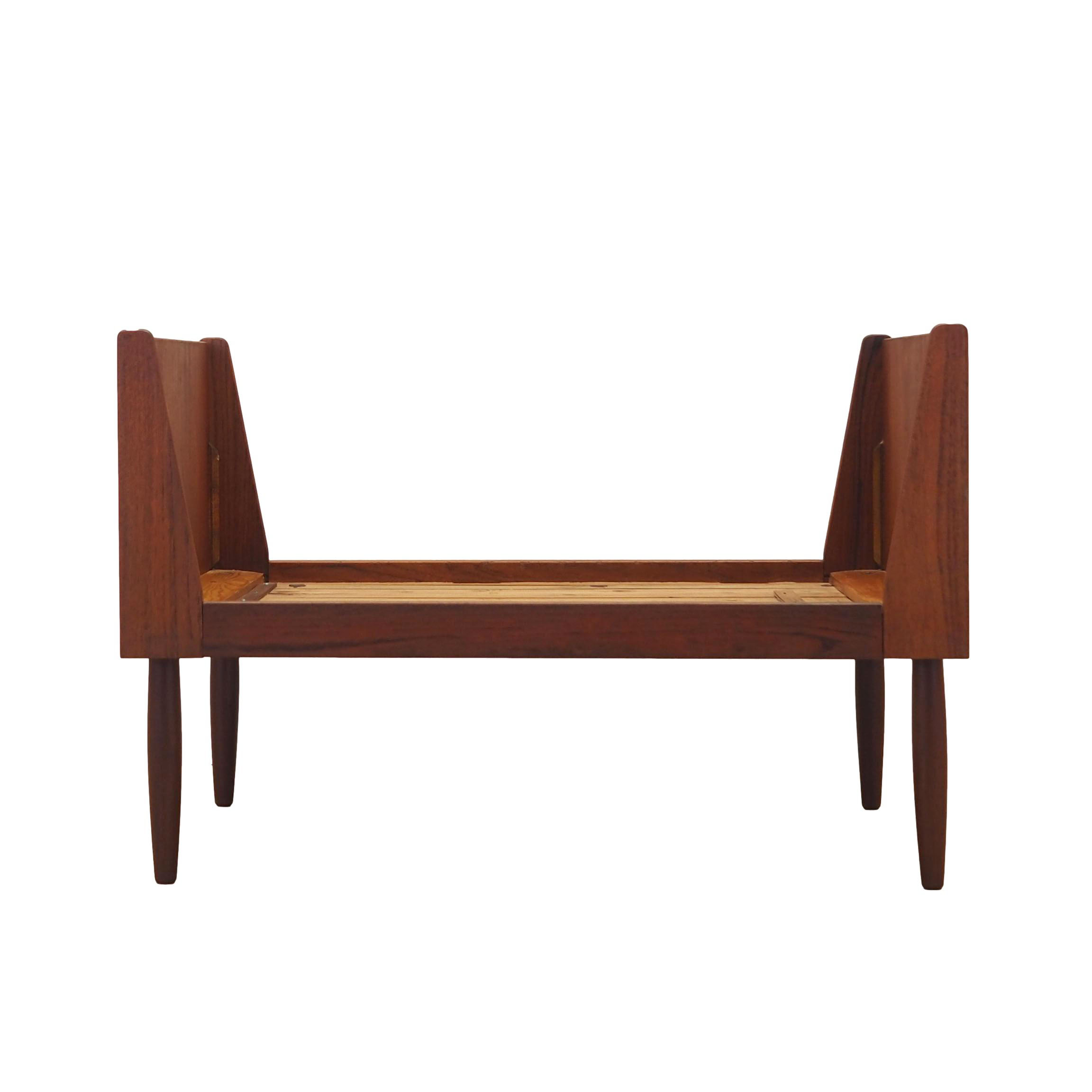 Lit en teck, design danois, années 1970, fabriqué au Danemark