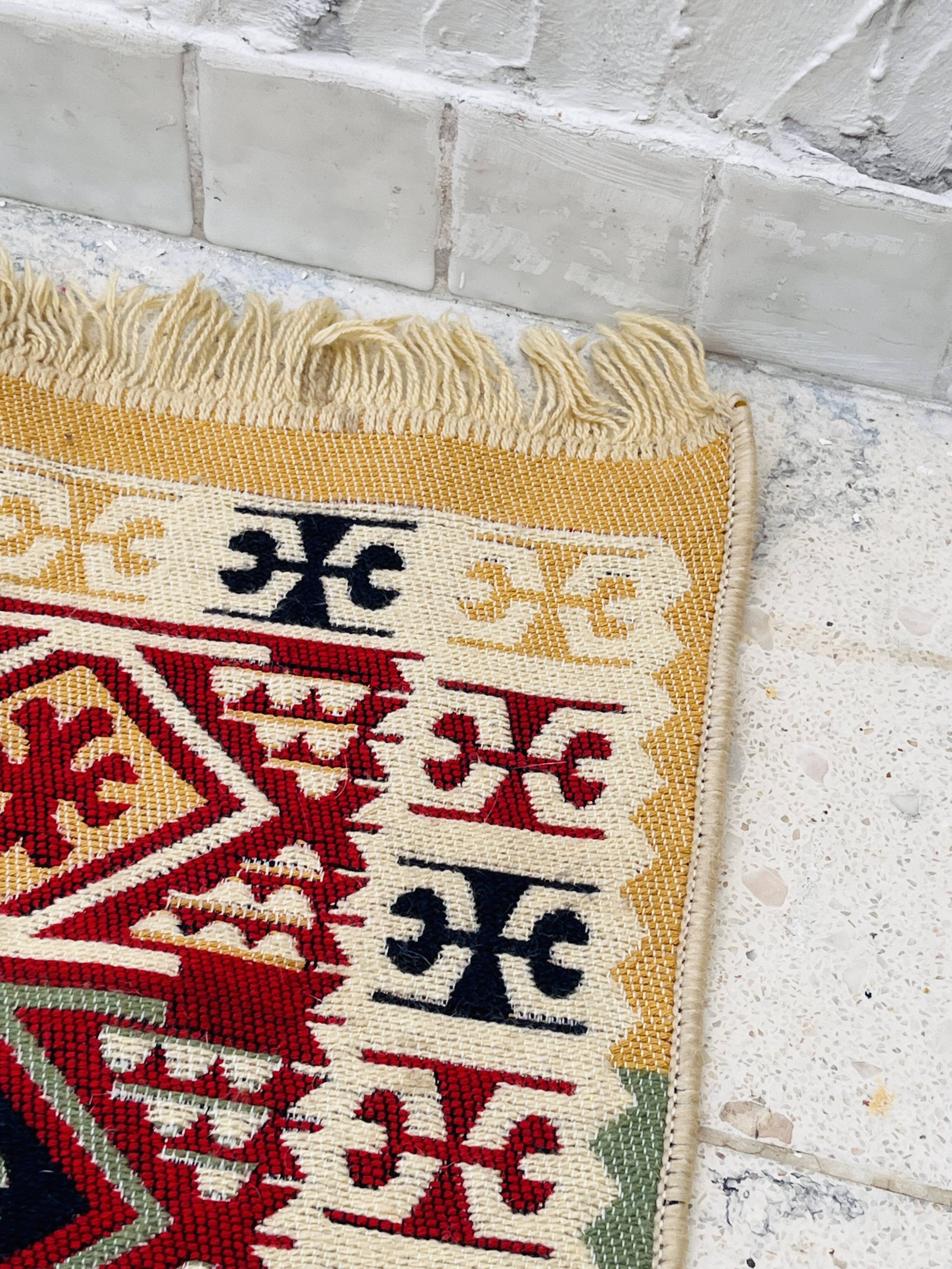 Reversible vintage rug