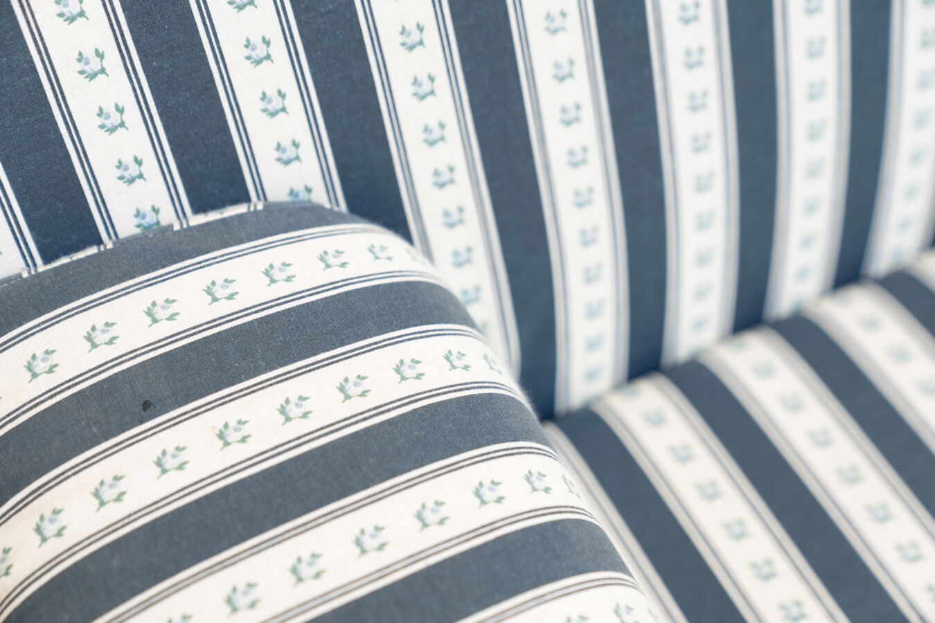 Armchair, striped fabric with flowers, 80s/90s