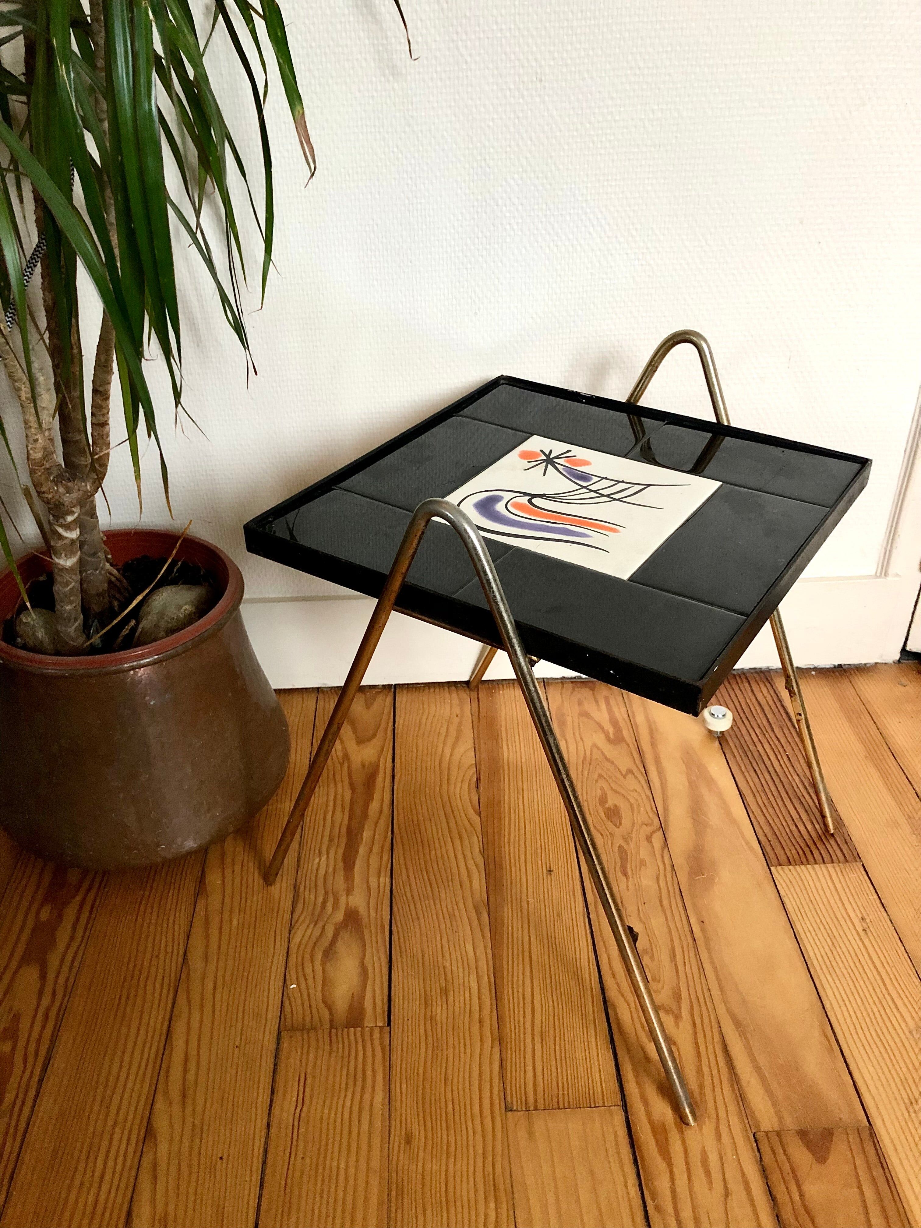 Vintage plant harness or holder