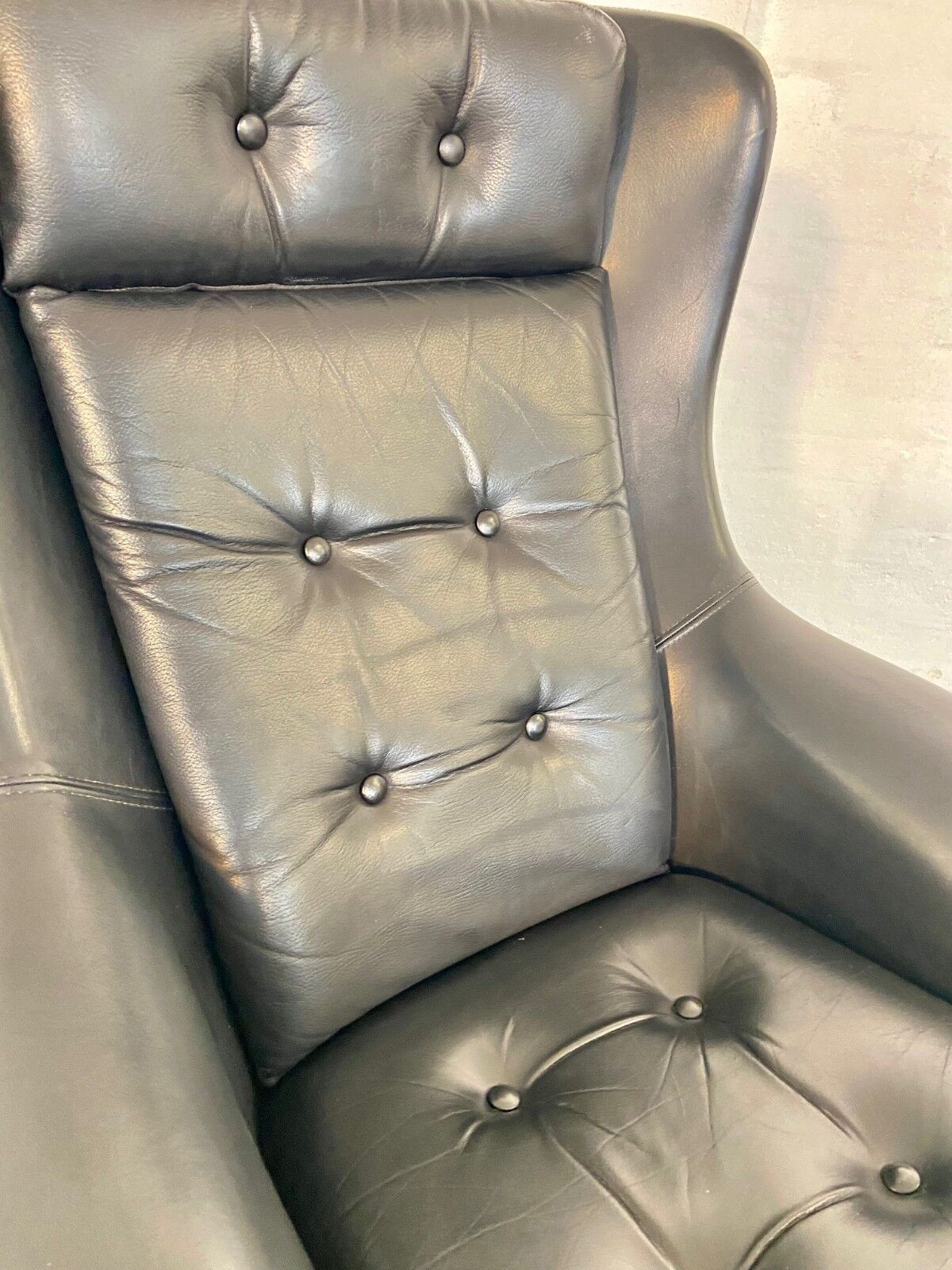 Vintage Danish mid-century black leather swivel chair, 1970s