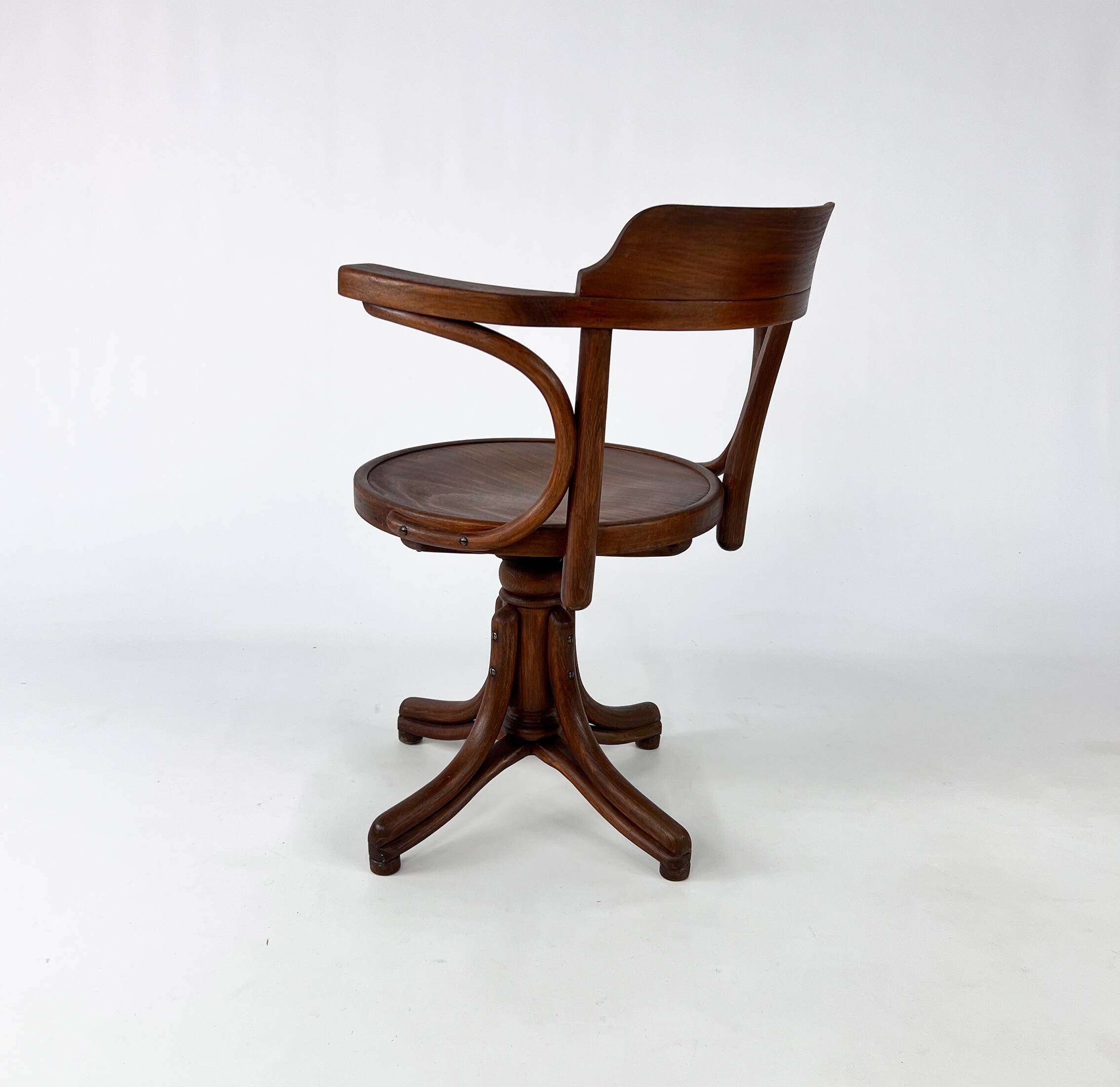 Chaise de Bureau en Chêne Courbé par Thonet, 1950s