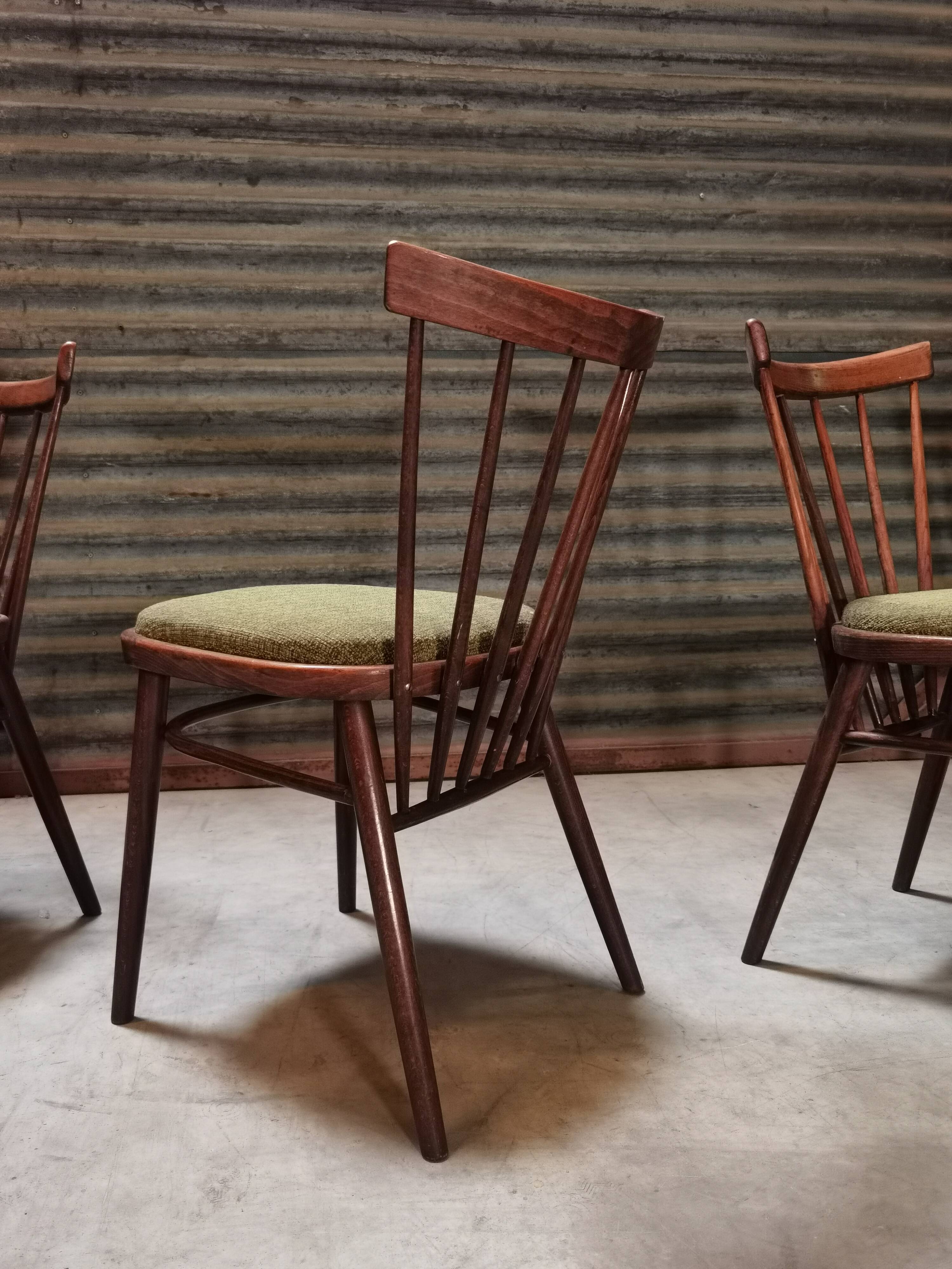 Suite de 4 chaises Antonin Suman pour Tatra Nabytok 1960