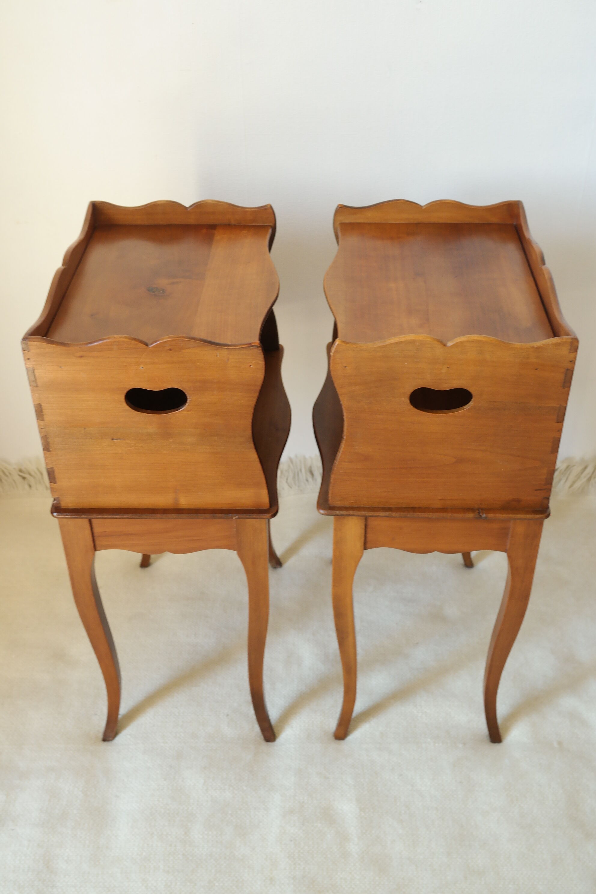 Pair of bedsides made of cherry wood