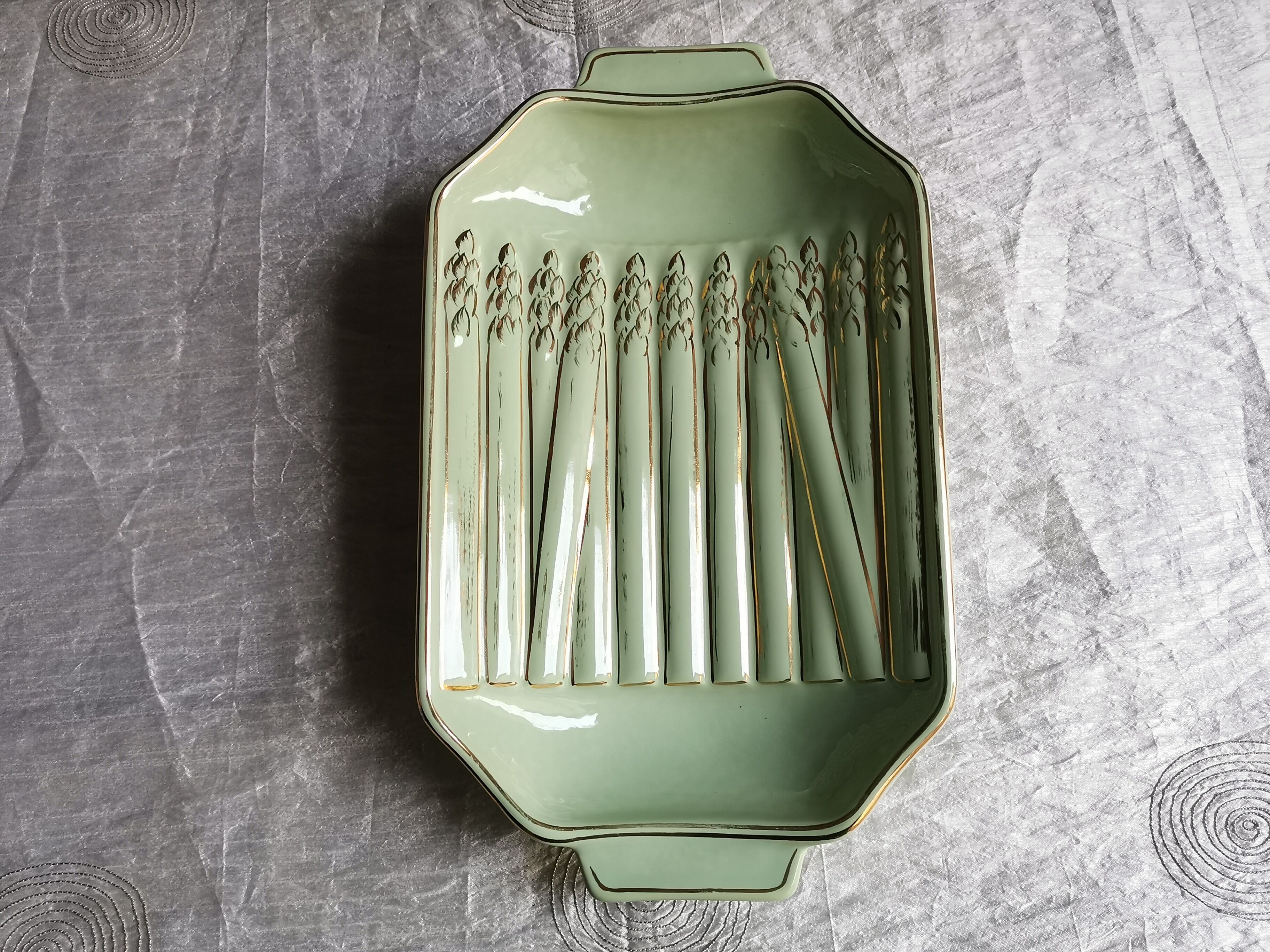 Plat vintage à decor d'asperges