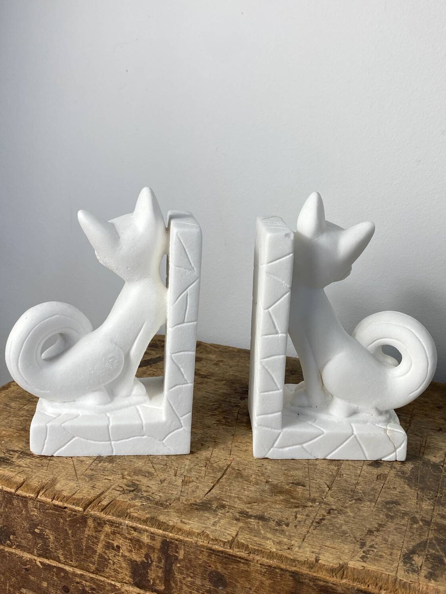 Pair of vintage stone cat bookends