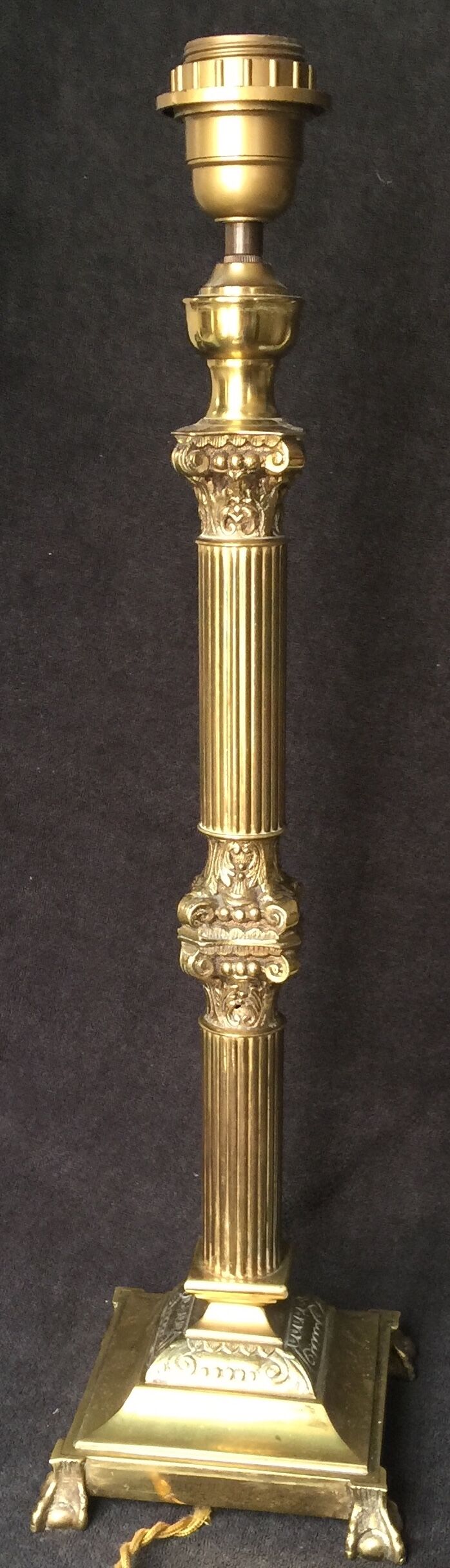 Bronze lamp foot fluted barrel with capitals