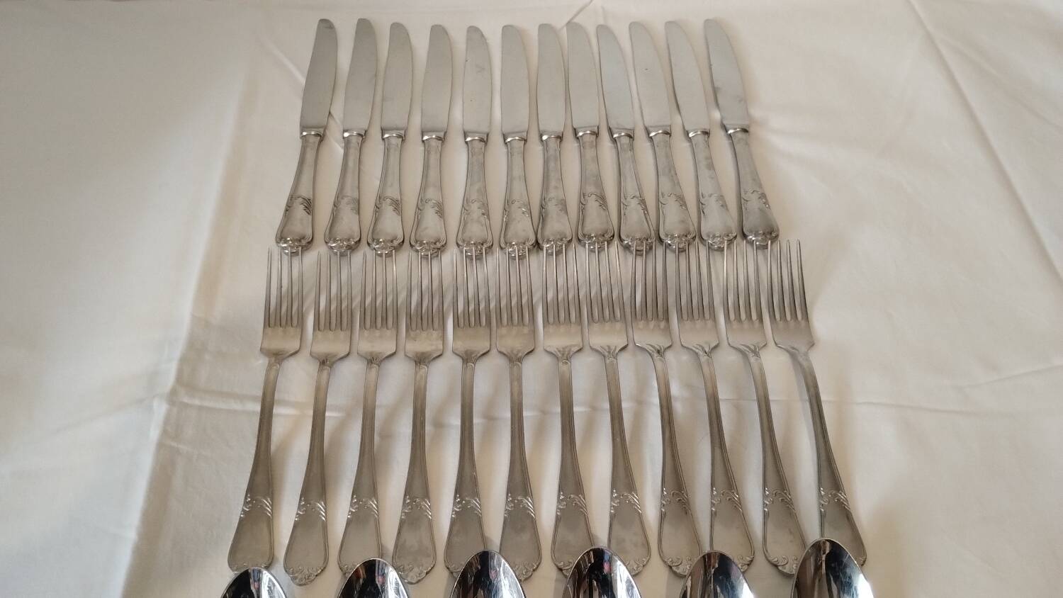 Set of 48 cutlery guys degrenne