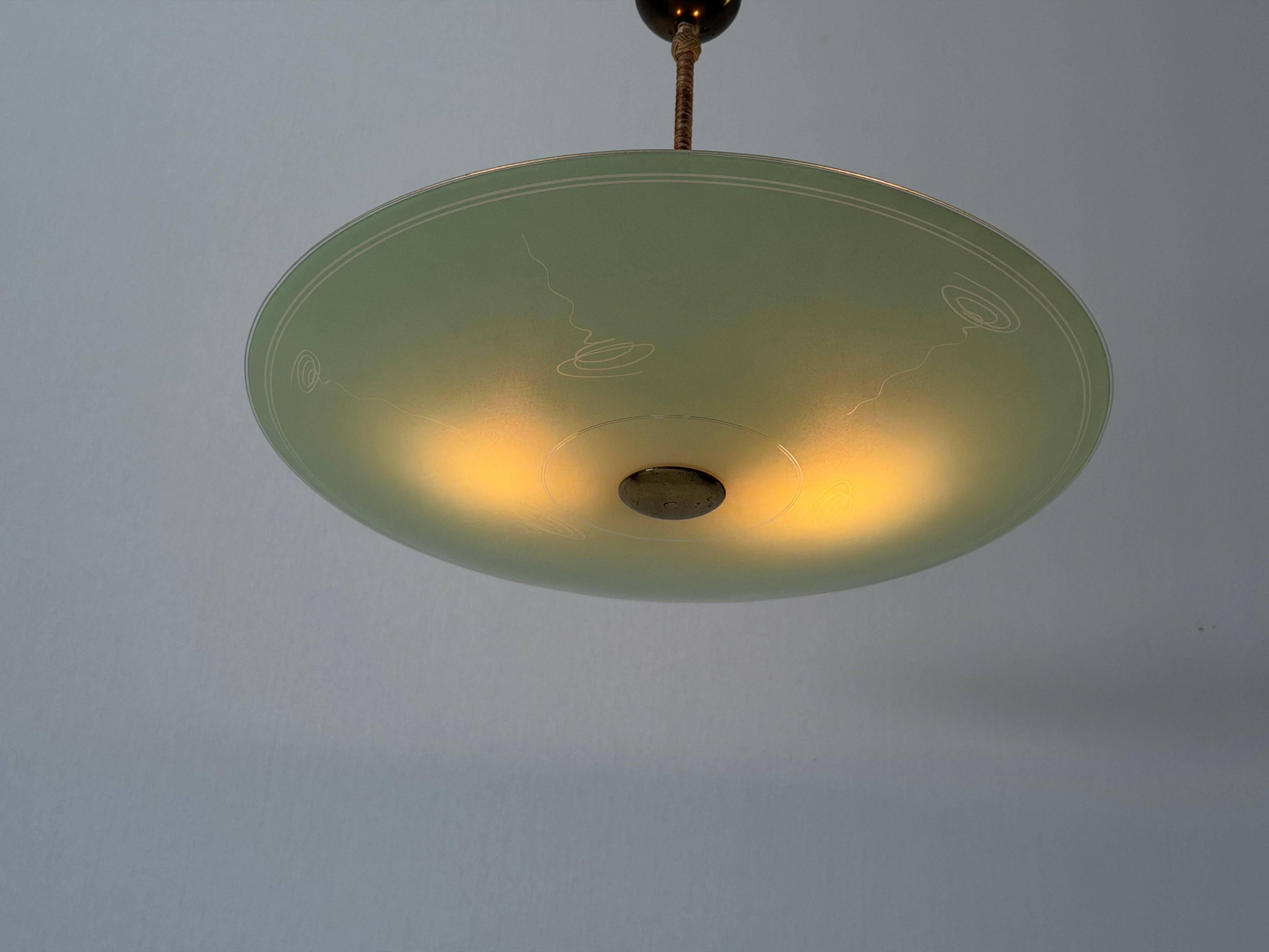 Suspension Art Déco en verre vert, années 1940, Allemagne