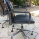 Paire de fauteuils Fred Scott
