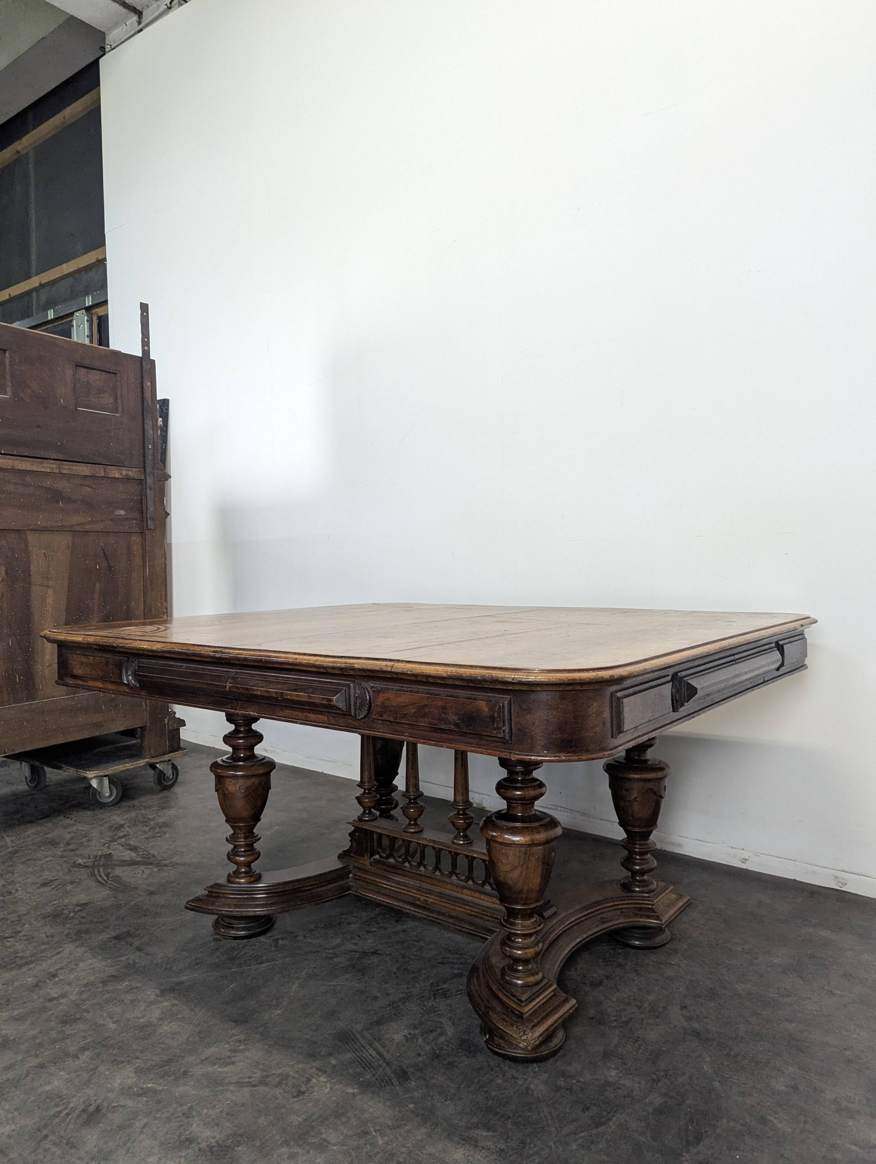 Renaissance-style table in solid walnut