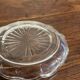 Cendrier vintage en verre moulé en forme de fleur D14 H2,5