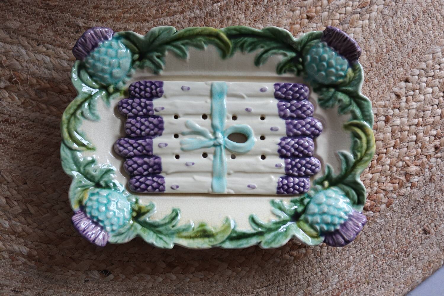 Old barbotine asparagus dish