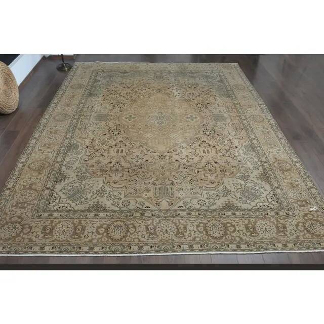 1970s Vintage Persian Handknotted Wool Orange Oversize Area Rug 286X380