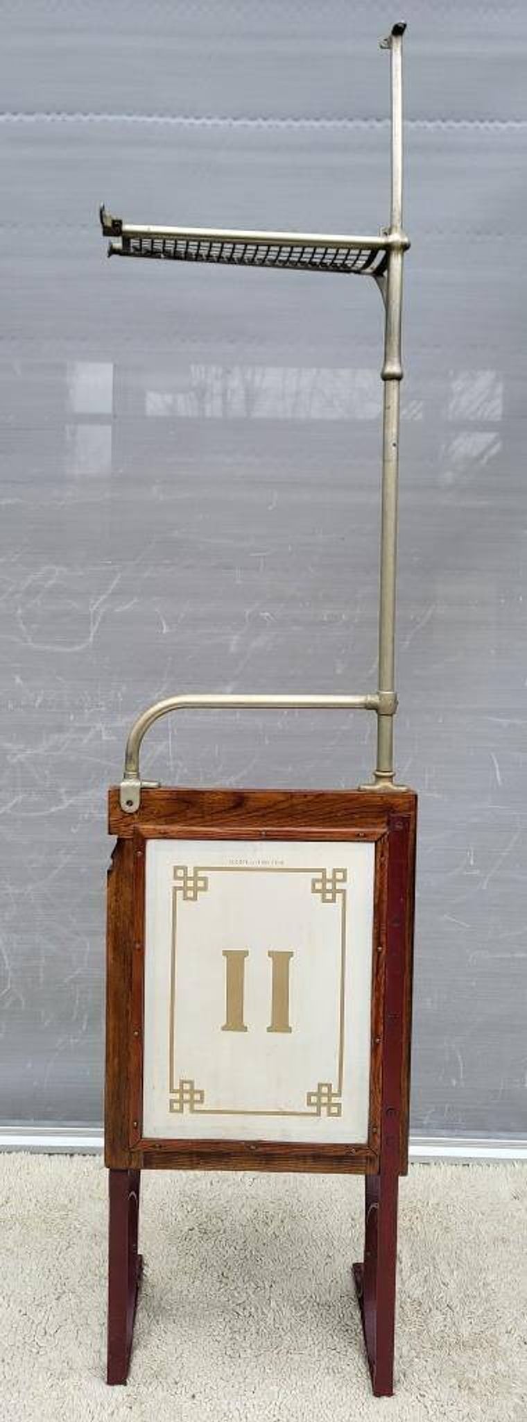 Sprague Metropolitan Parisian bench 1920 with hat rack