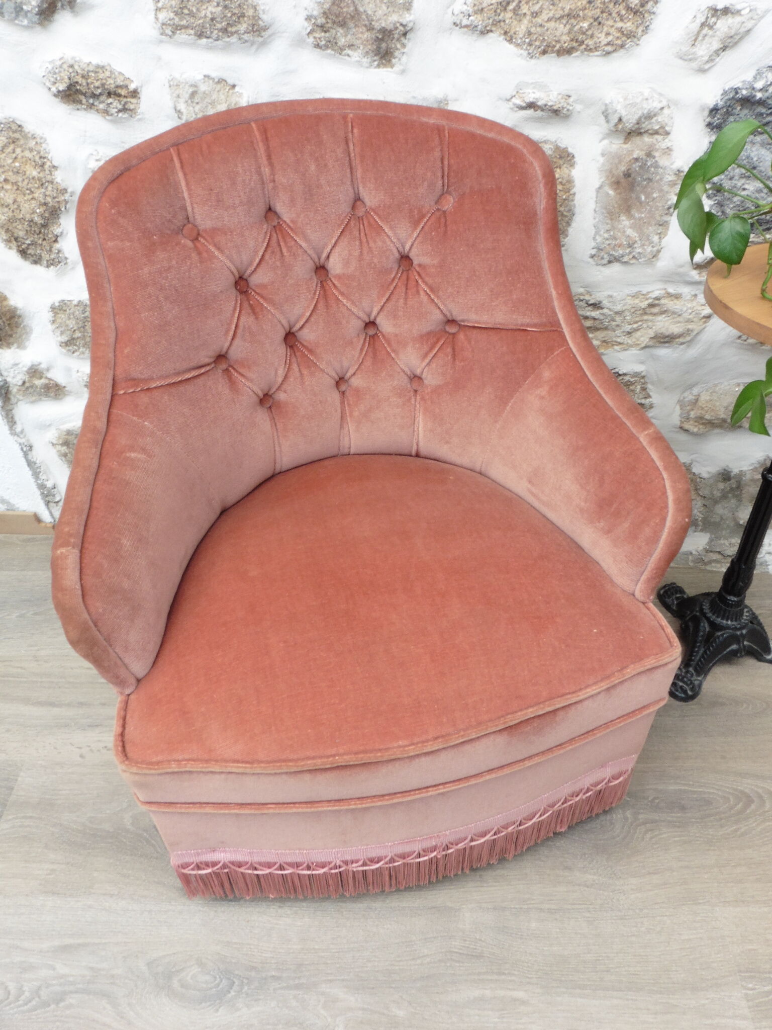 Toad old velvet armchair pink