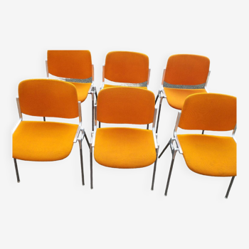 Lot de 6 chaises JSP PIRETTI pour CASTELLI