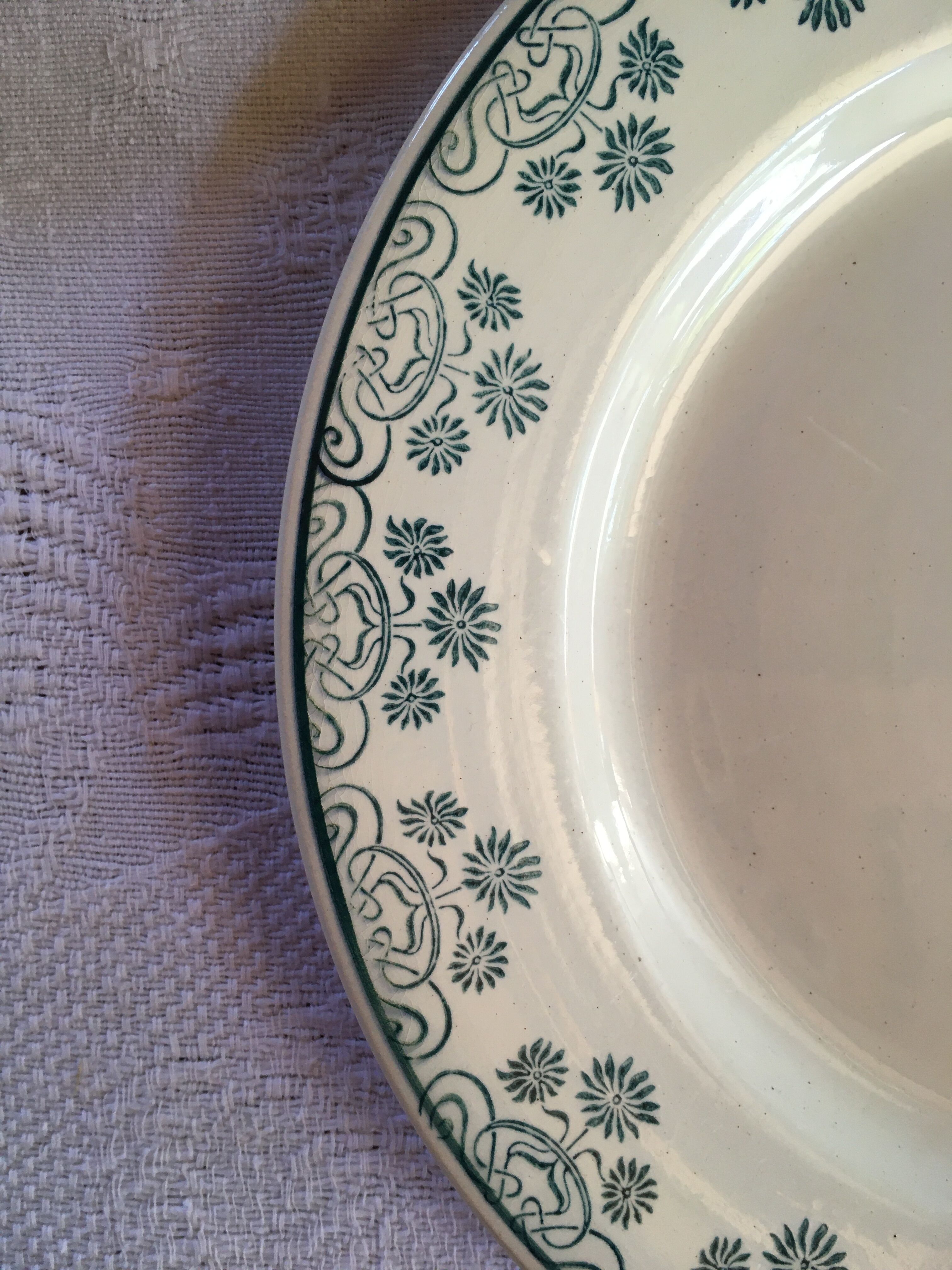 Set of 4 old plates with blue-green décor