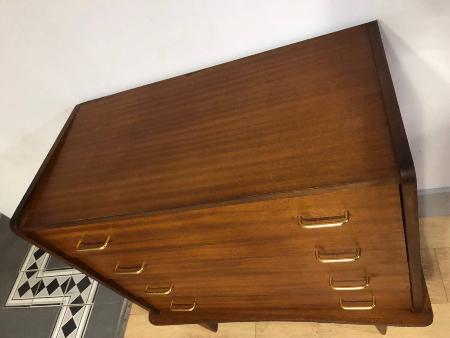 Vintage Scandinavian style chest of drawers