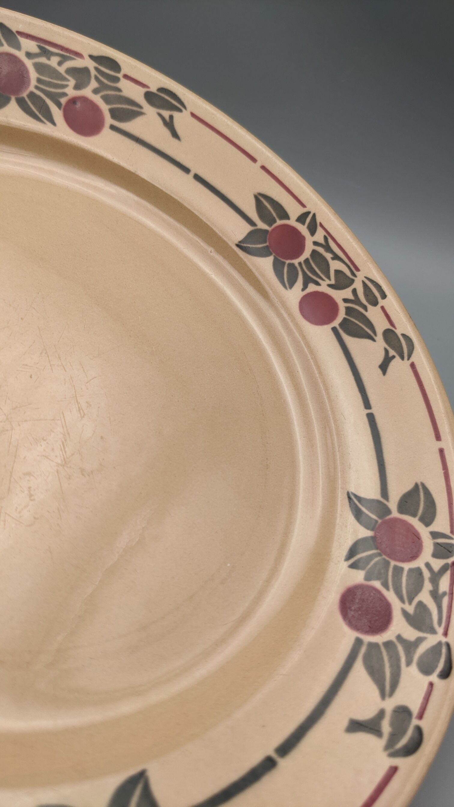 Series 6 flat plates vintage art deco earthenware beige cherry décor