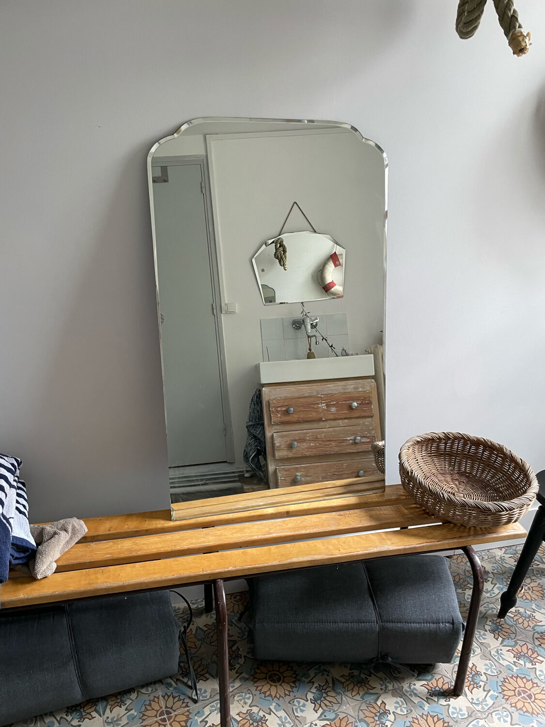 Nube mirror, 96x60 cm