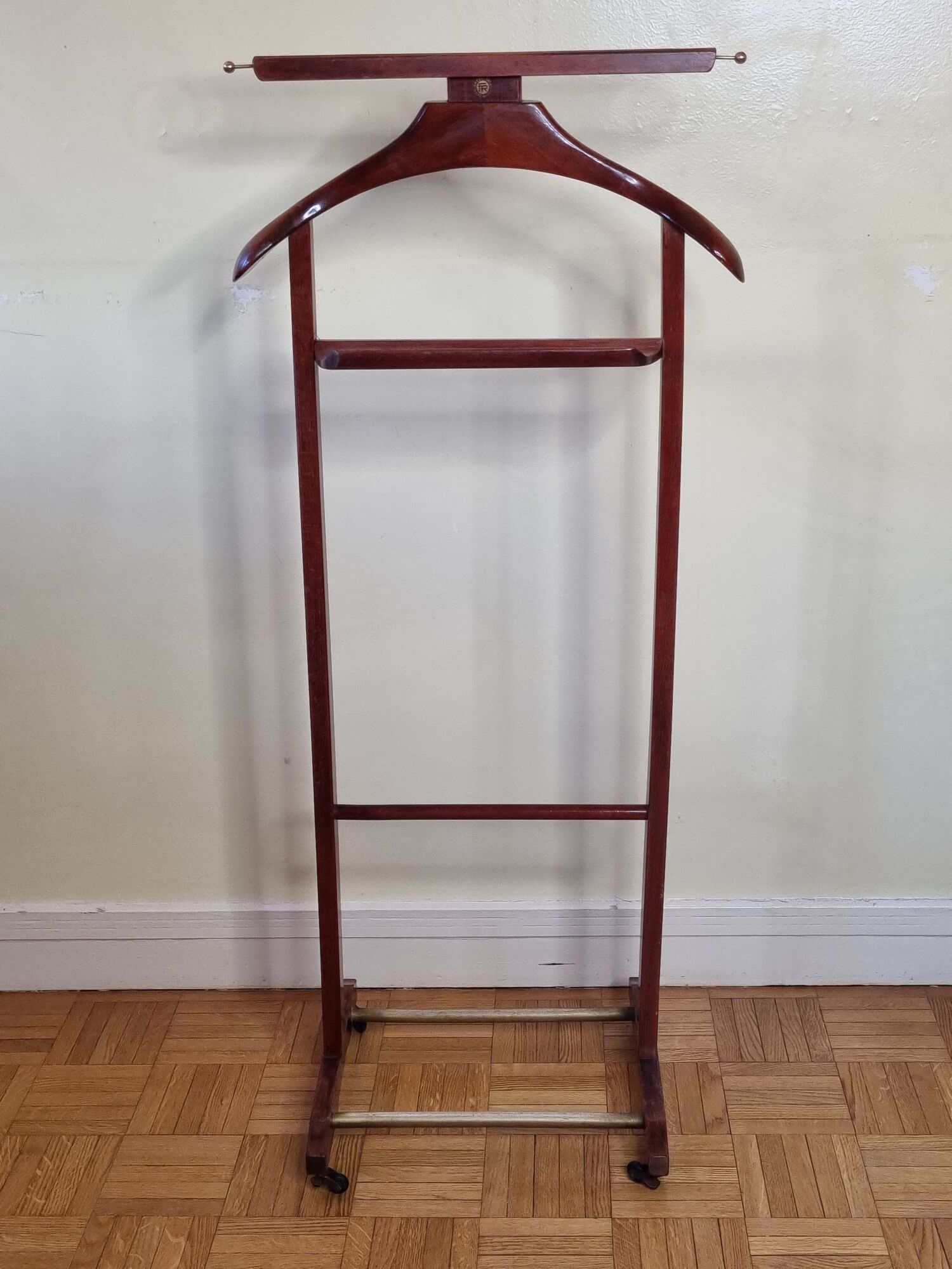 Valet de nuit Fratelli Reguitti, wooden, 50s