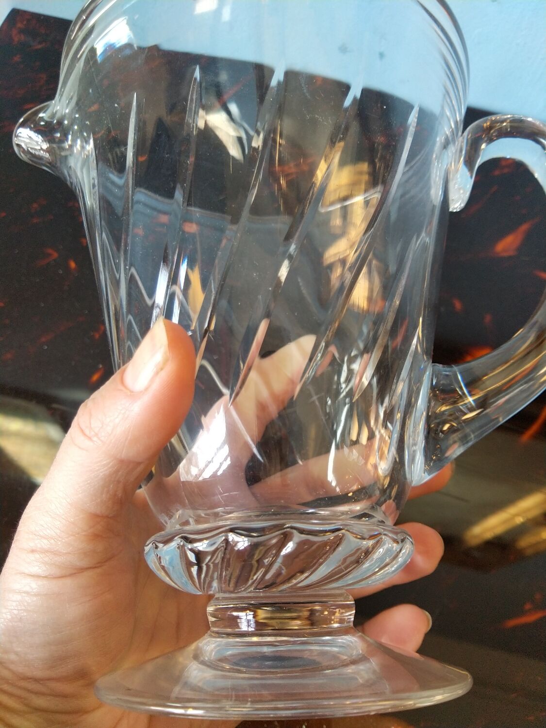 Crystal pitcher of St Louis