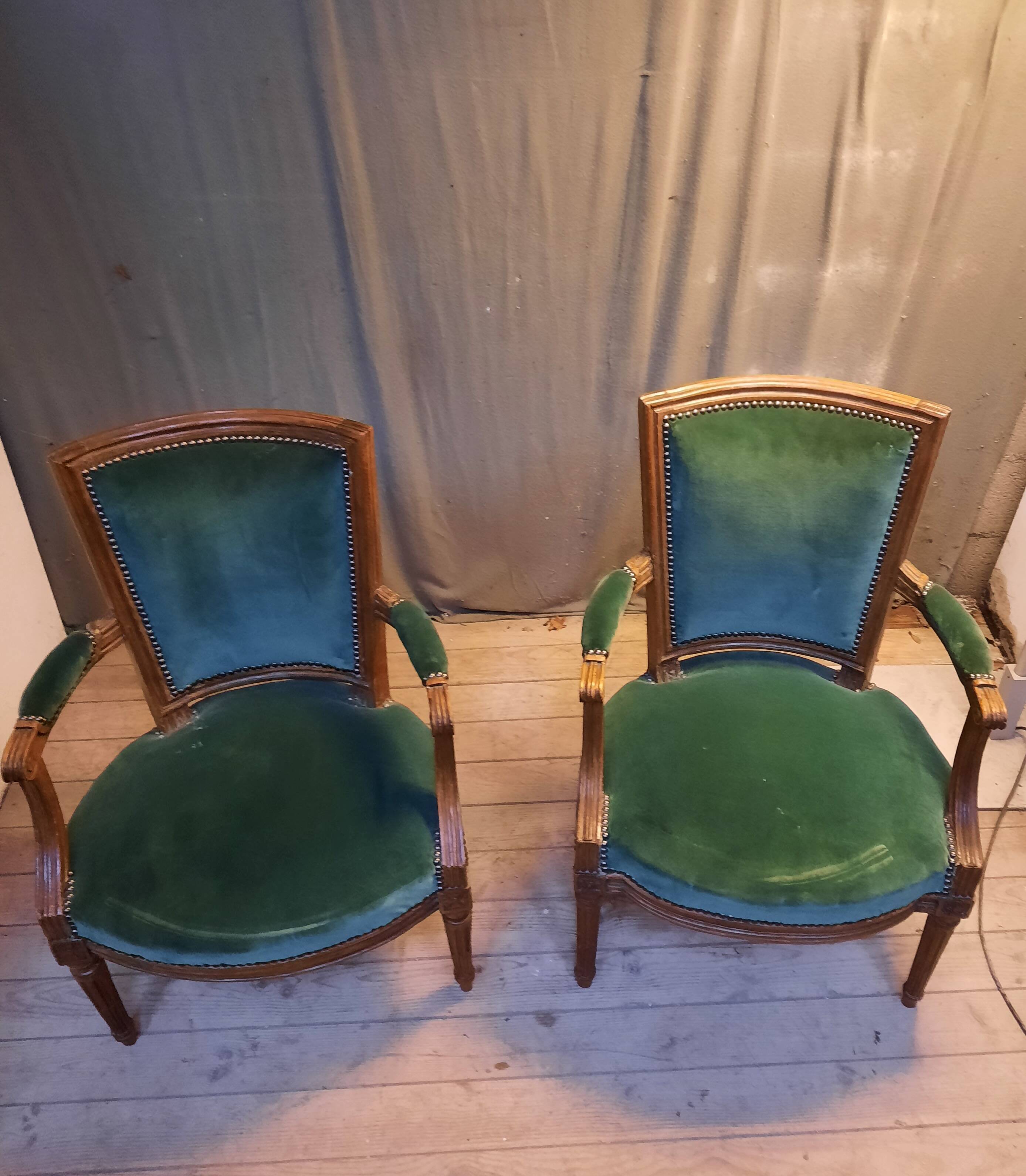 Paire de fauteuil Louis XVI