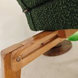 Banquette / Daybed modulable par Tatra , tissu bouclette chinée vert 1960