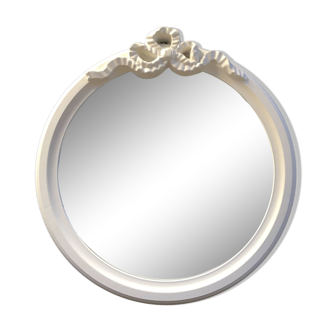 White ribbon mirror