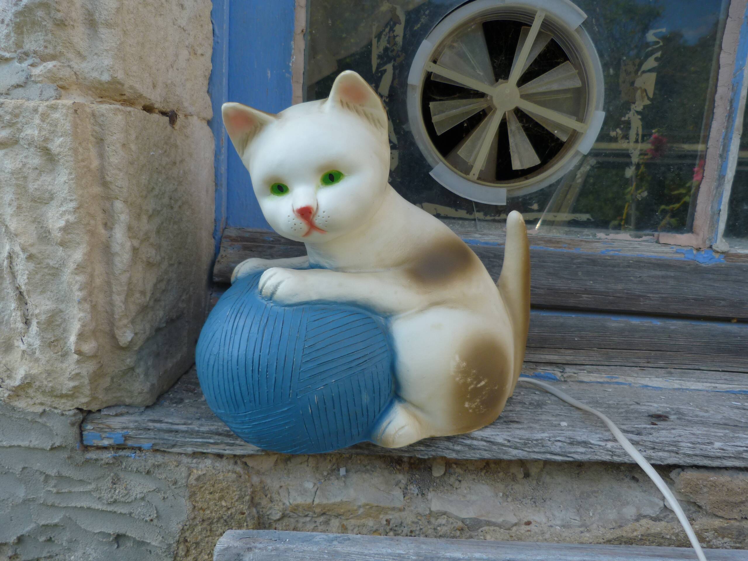 Lampe de chevet enfant Vintage Allemagne  chat avec balle