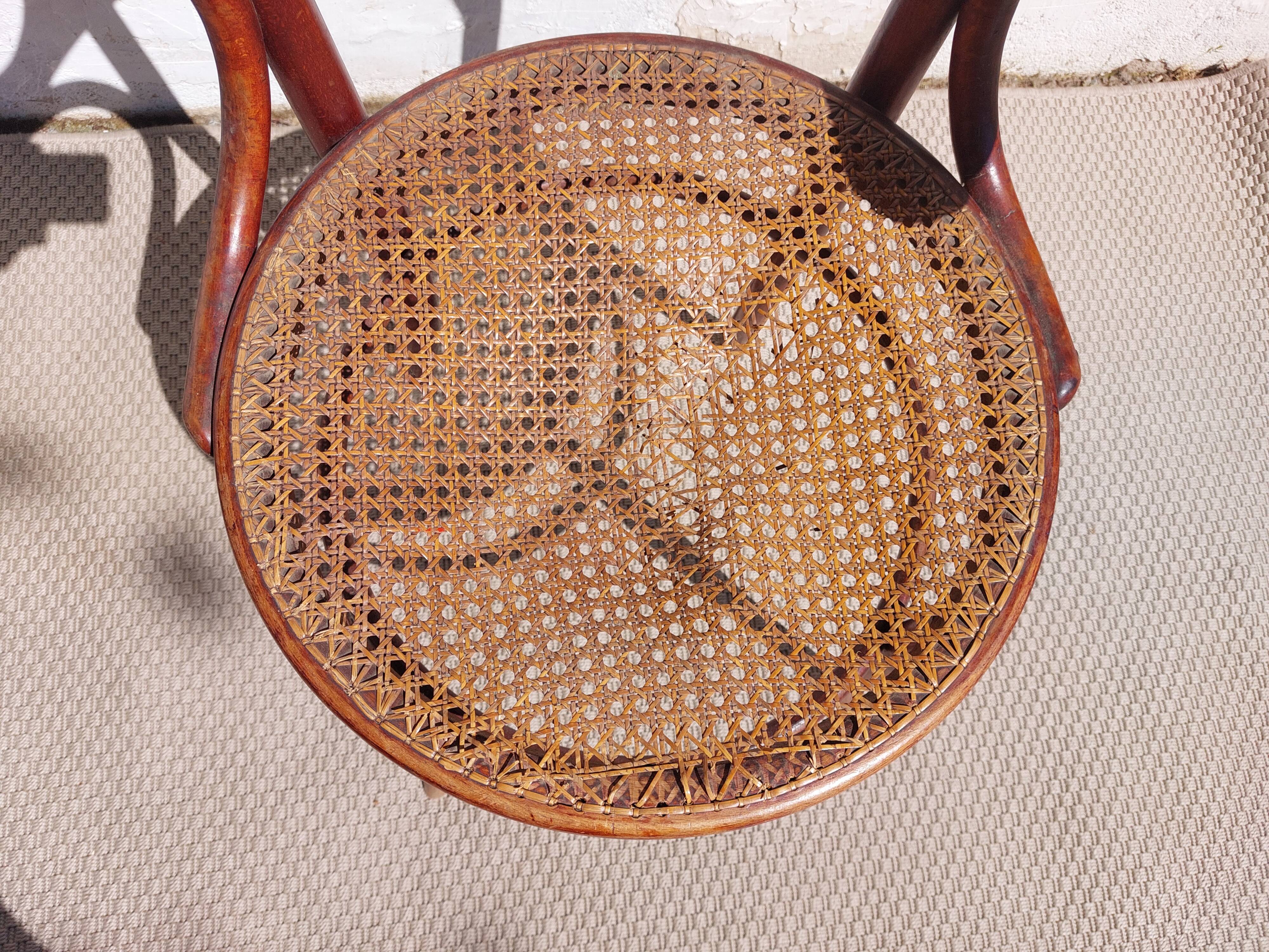 Paire de fauteuils cannés Fischel