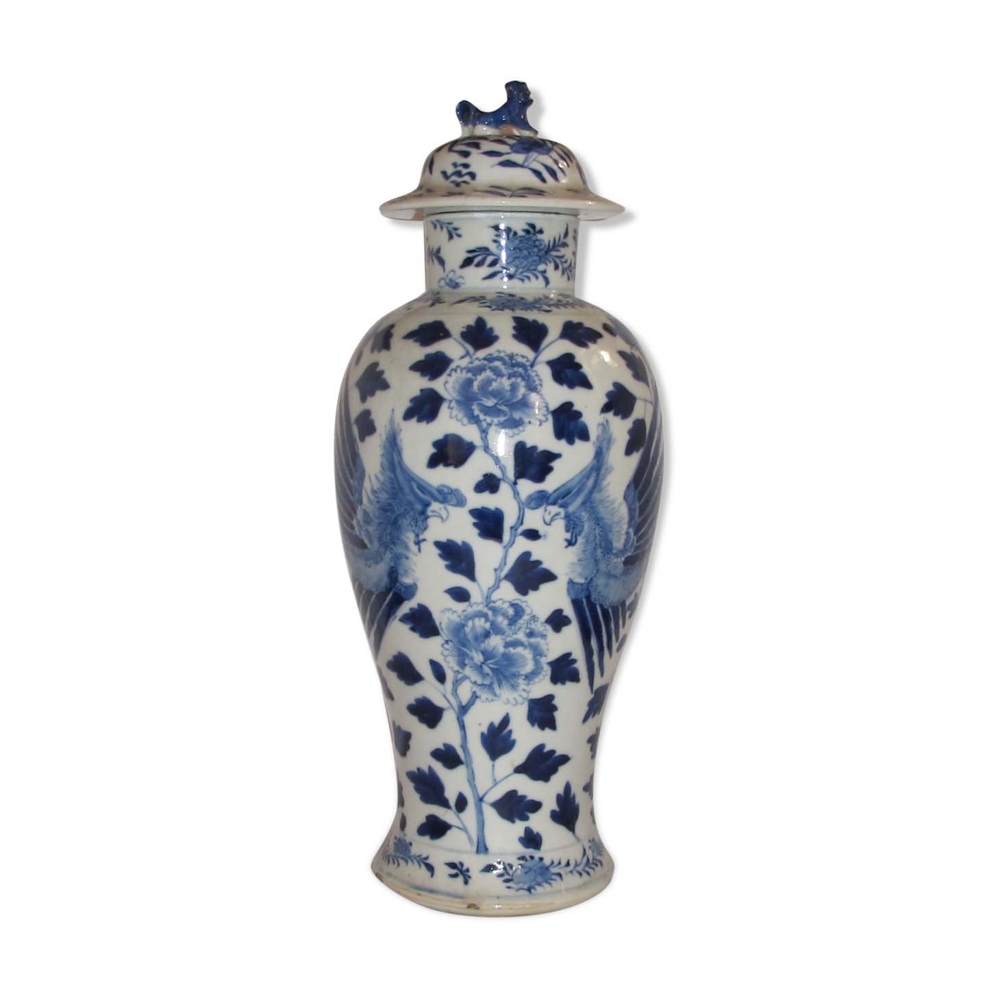 Ancient Chinese white blue potiche