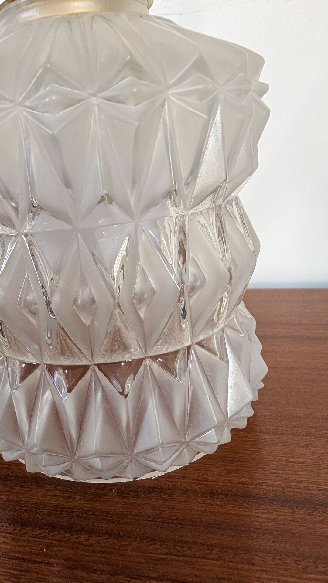 Geometric lampshade in frosted and transparent glass
