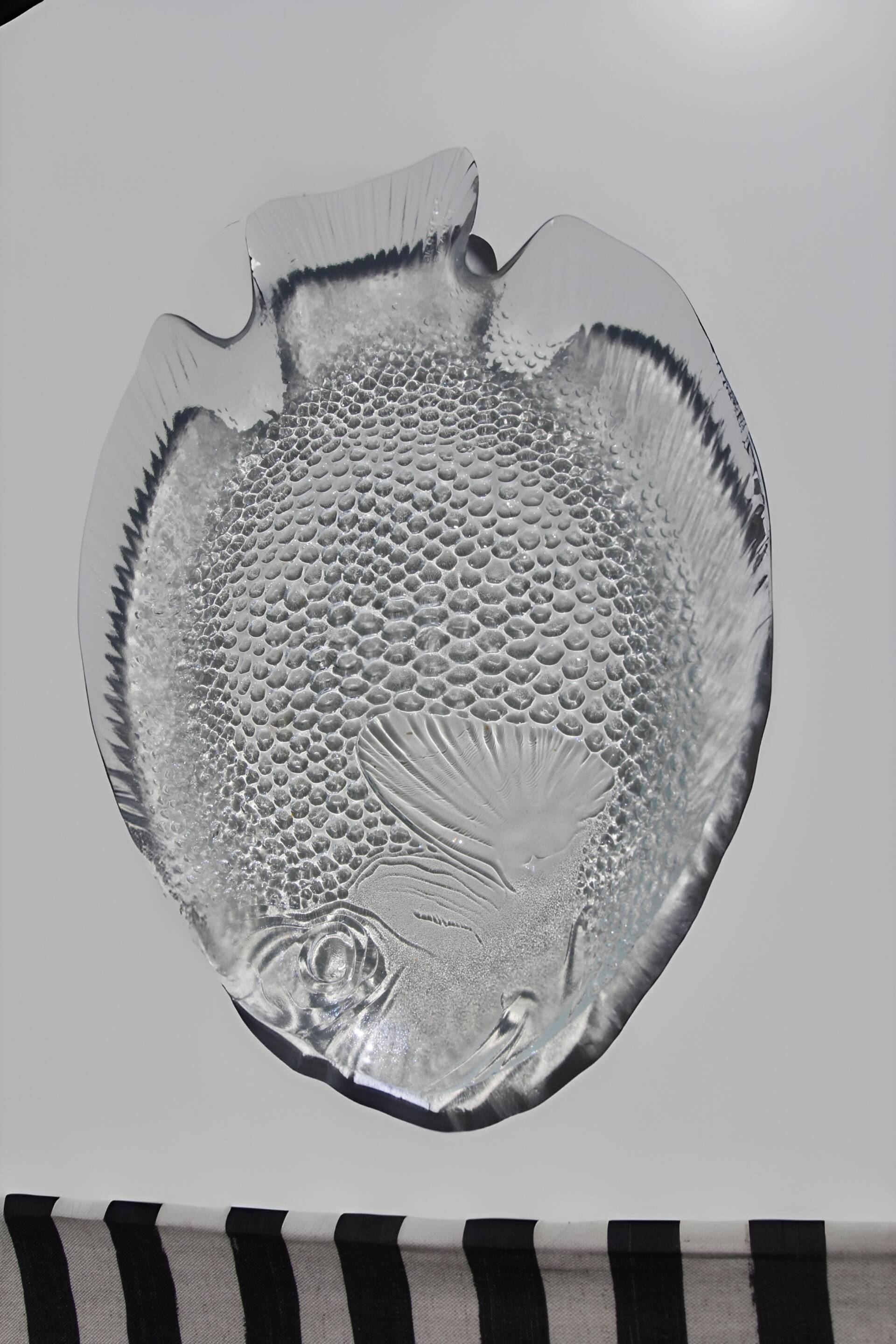 Vintage fish set, Arcoroc France (9 pieces)