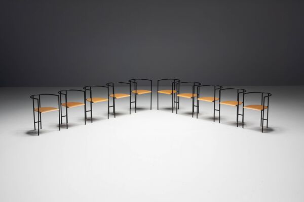 Fauteuils postmodernes ''Tokyo'' par Rodney Kinsman pour Bieffeplast, Italie, 1980