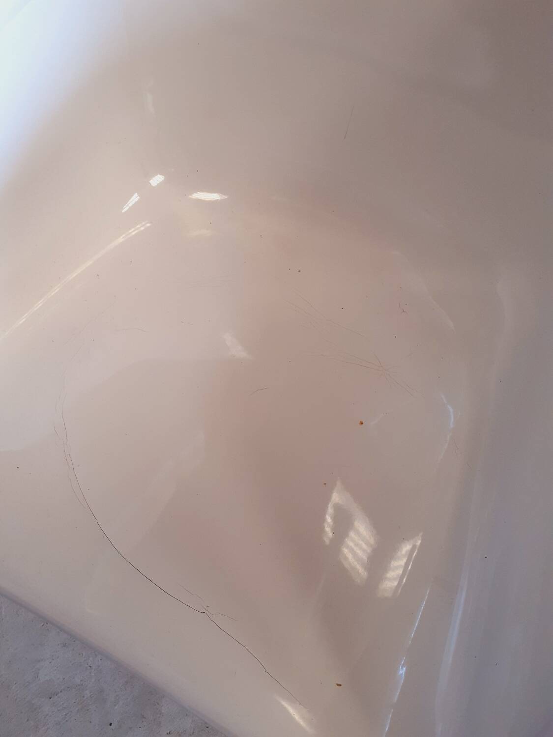 Pair of tulip armchairs.