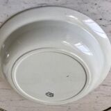 Plat creux en Terre de Fer Bertrand Bordeaux modèle "Anémone" fin XIXème