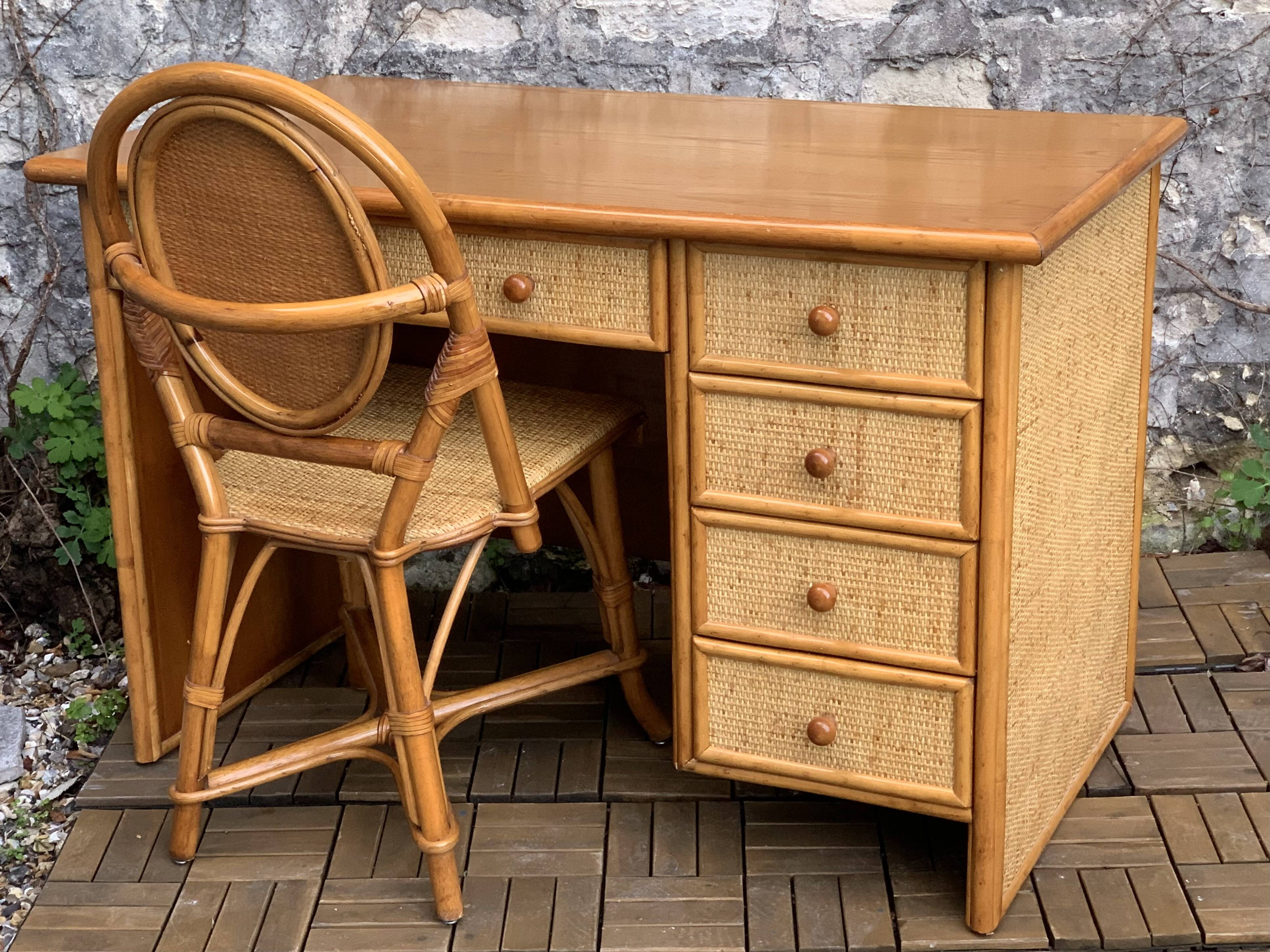 Vintage rattan and woven wicker desk 1970
