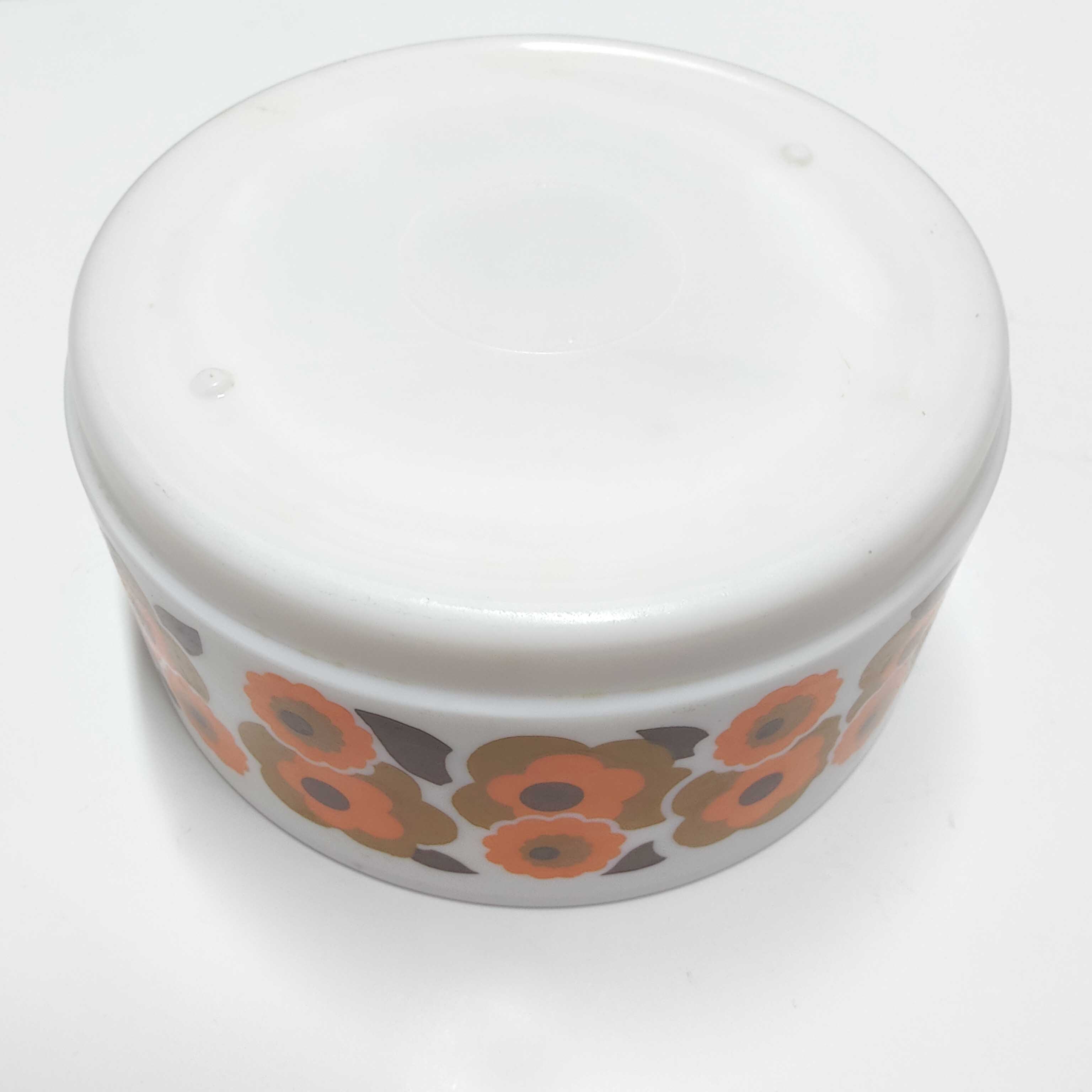 Lotus salad bowl Arcopal 70s orange flowers