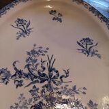 Oval dish in Sarreguemines earthenware fontanges model