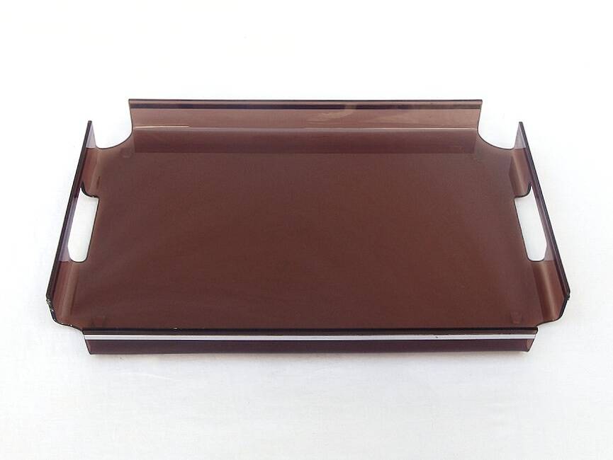 Plateau design 1970 en plexiglas fumé