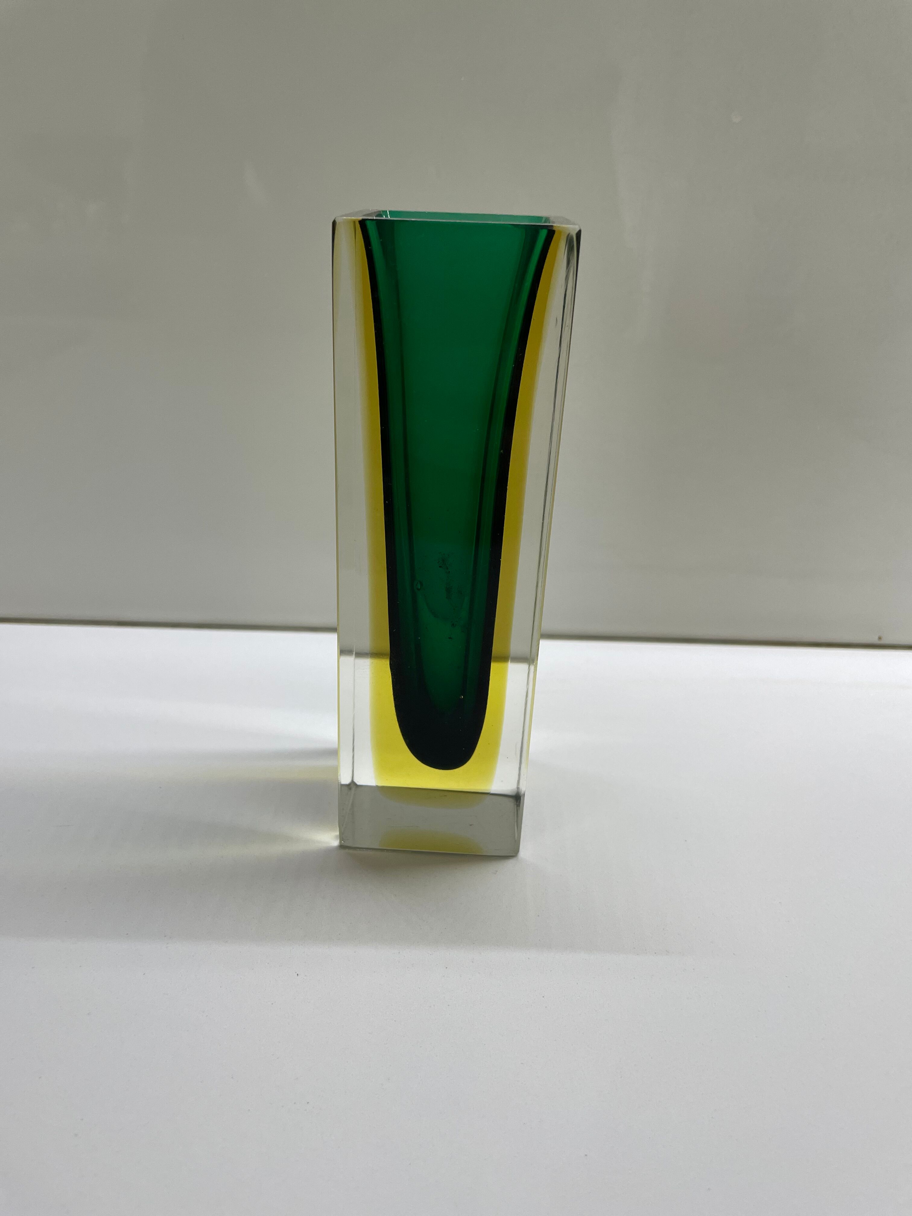 Vase Soliflore Sommerso in Murano glass