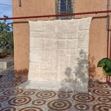 hand-knotted Moroccan apis - Beni ourain rug - all-wool Berber rug
