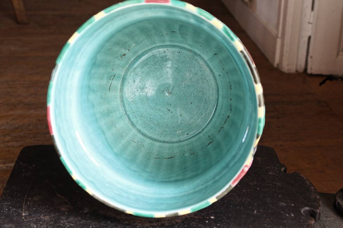 Art deco slip planter, Orchies