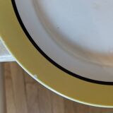 Six vintage dinner plates