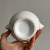4 white porcelain bowls